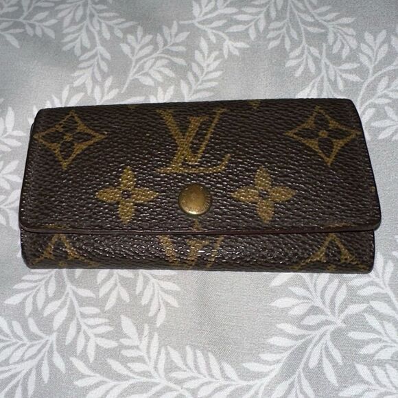 Louis Vuitton Handbags - Louis Vuitton Key holder Brown Monogram
